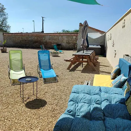 Le Relais Du Mardelon Holiday home *
